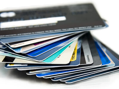 پیشنهاد مجلس به دولت: ارائه کارت اعتباری به مردم به جای ارز ۴۲۰۰ تومانی